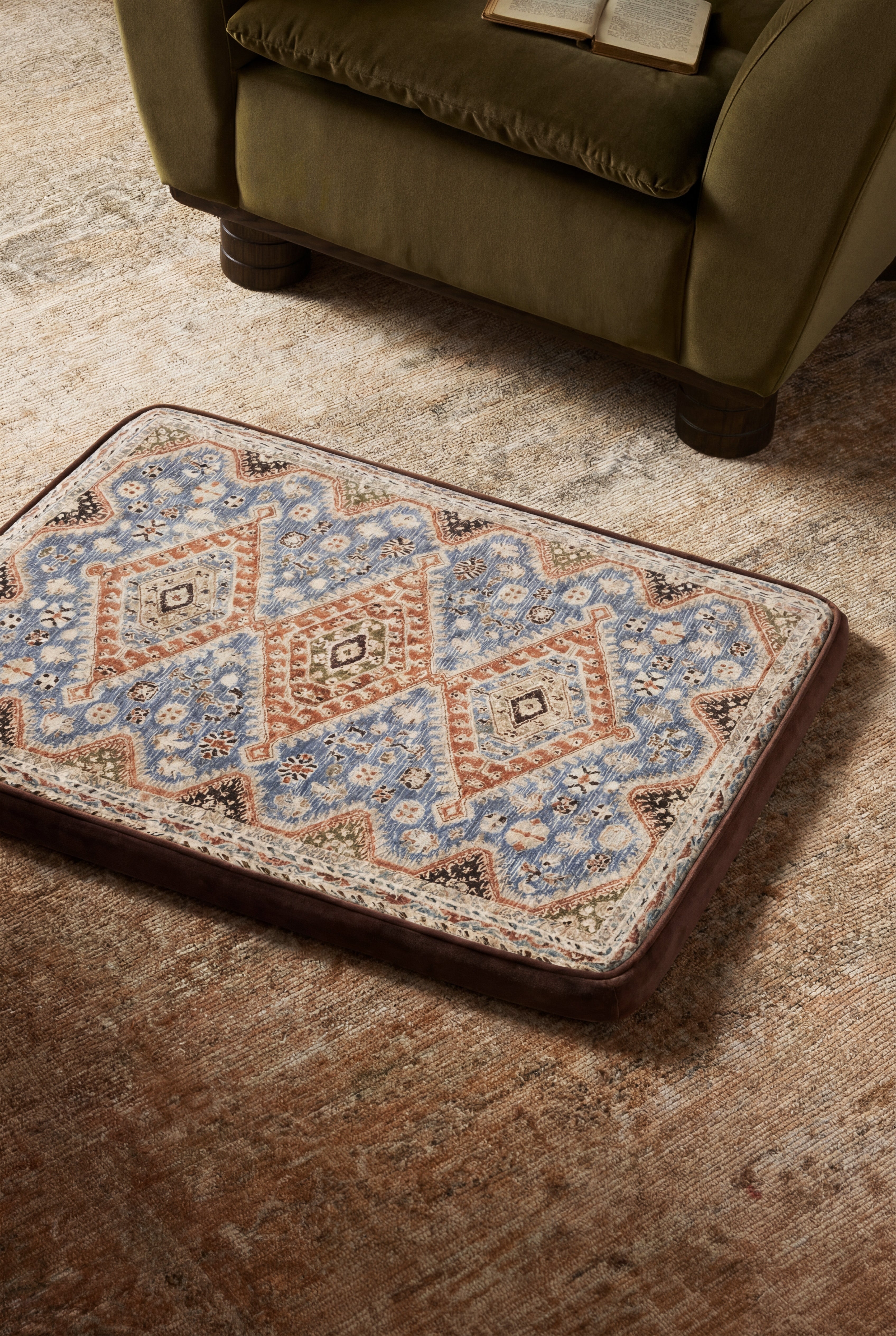 Large Dog Bed - Classic Oriental & Persian Boho Vintage, Washable Cover, Crate & Home Use