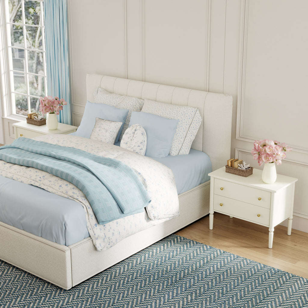 Lumière Antique 2-Drawer Nightstand with Charging