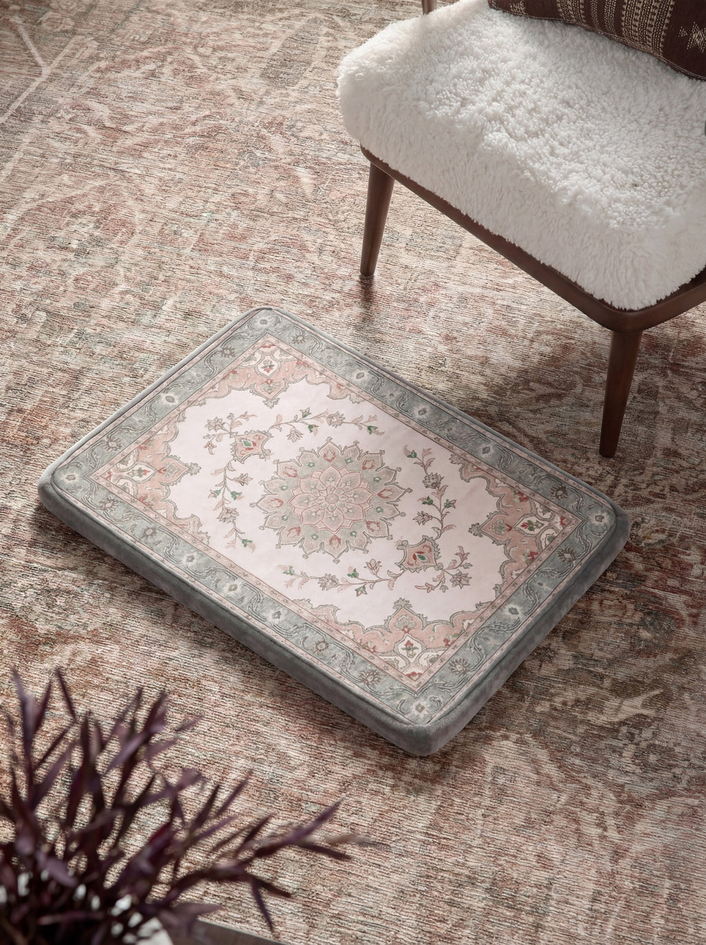Large Dog Bed - Vintage Oriental Floral Design, Washable Cover, Non-Slip Crate & Home Use